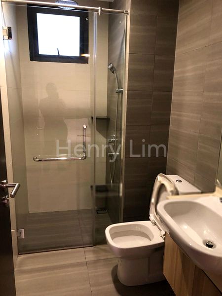 2 Bed Apartment (Condo) for Sale in  Nottinghill Suites - Image 13